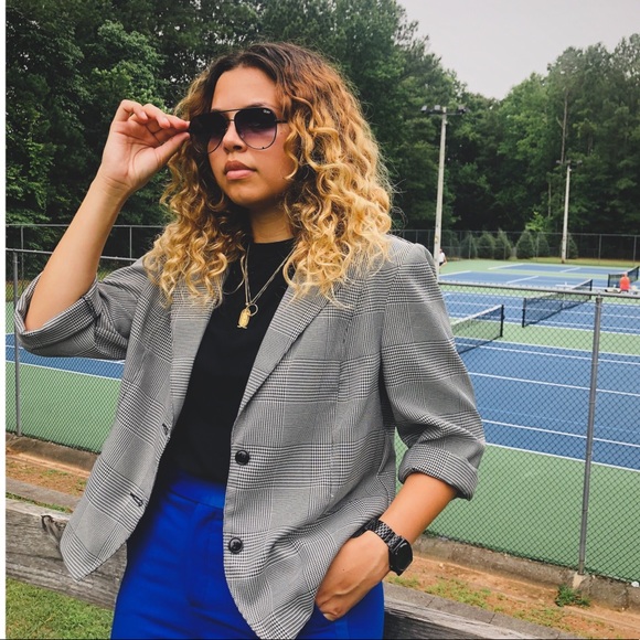 SOLD 💙📌 SWEET SUIT BLAZER - Picture 1 of 4